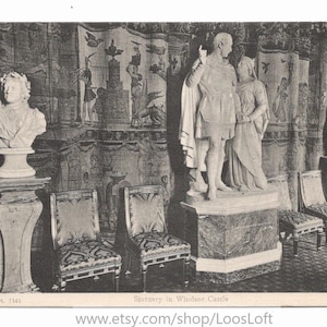 Unused Vintage Postcard Statues at Windsor Castle, England, Gt. Britain image 1