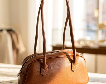 Leather handbag with zebra lining – burgundy or caramel | Handmade medium-size bag