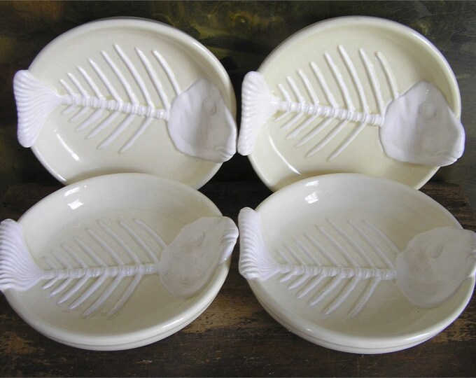 4 Unique Fish Bone Plates Vintage Ceramic Etsy