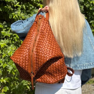 Sac en cuir tressé marron doux, sac à dos en cuir pour femme, sac à dos convertible, sac à bandoulière, sac à dos, sac à dos de voyage, cadeau en cuir