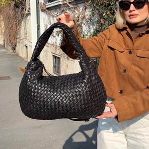 Soft Brown Woven Leather Hobo Bag - Slouchy Leather Shoulder Bag, Vintage Italian Leather Handbag, Woven Hobo Purse, Everyday Designer Tote image 11