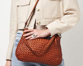 Soft Brown Italian Leather Woven Tote Bag, Braided Leather Hobo Bag, Handwoven Shoulder Purse, Small Italian Leather Handbag, Luxury Gift