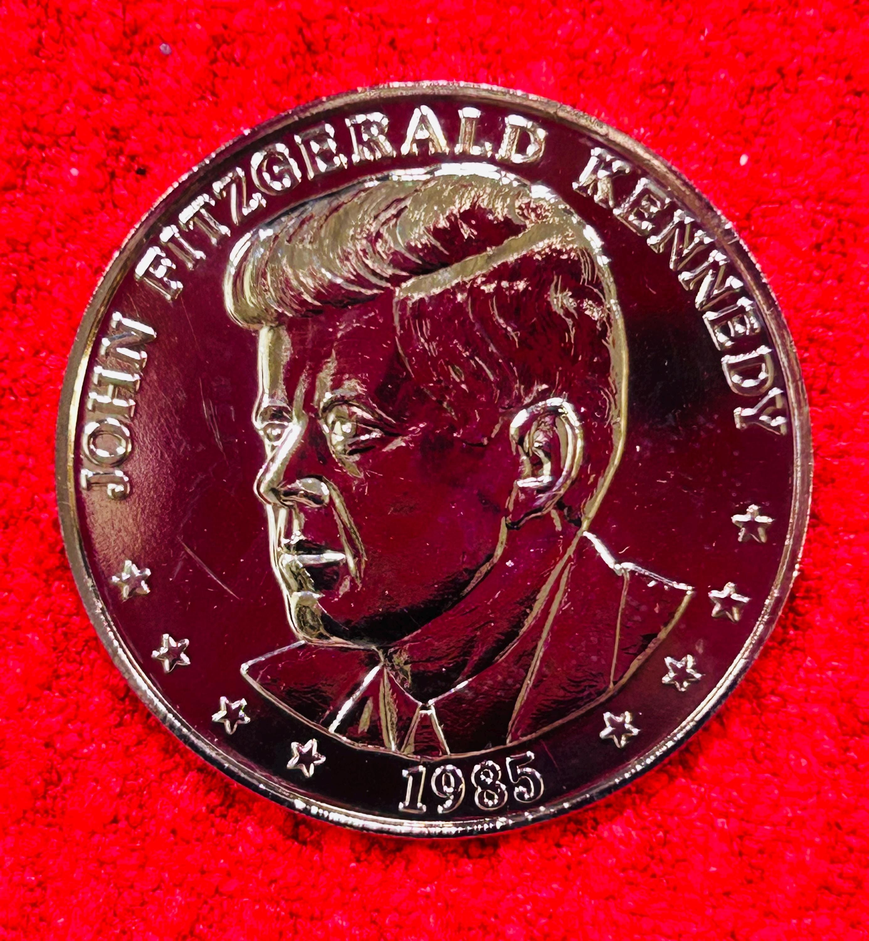 Jfk medallion - Etsy 日本