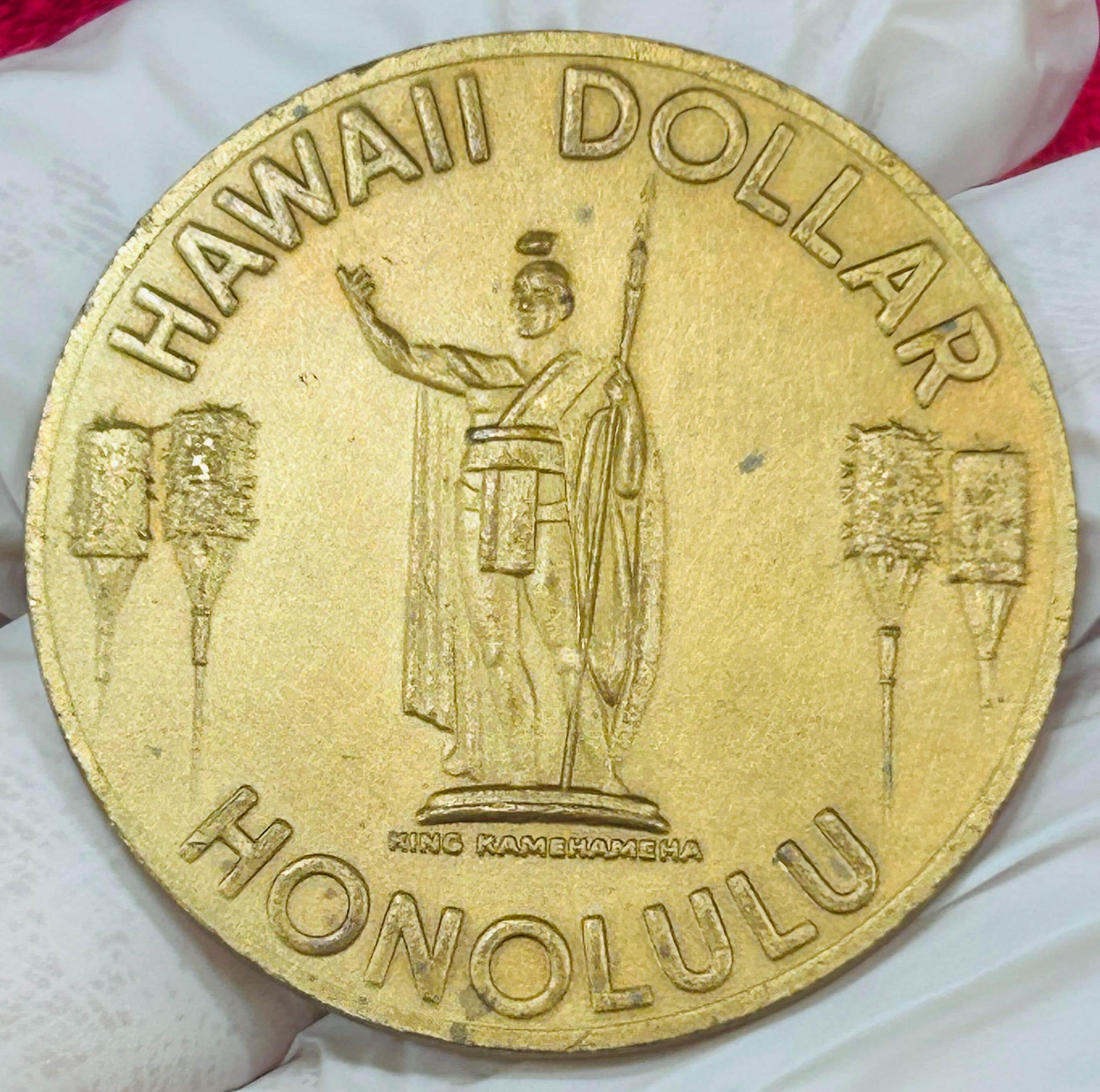 Hawaii dollar coin - Etsy 日本