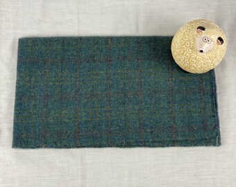Brighton Blue, blue plaid mill dyed fat 1/4 yard 100% wool for rug hooking, applique, penny rugs, quilting
