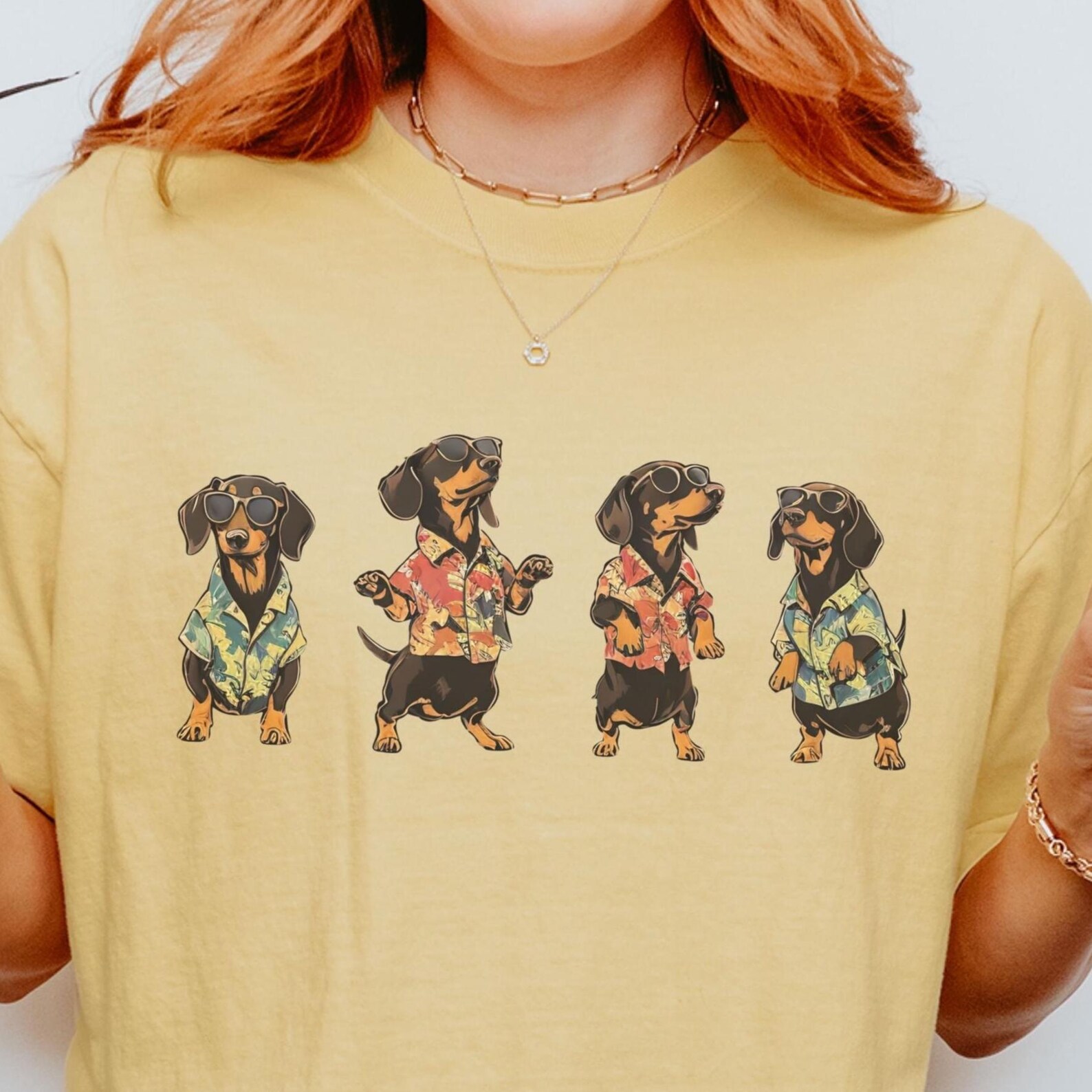T-Shirt with Hector the dachshund