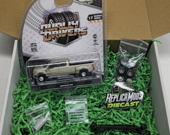 White Gold 2018 F350 - RMD Easy Build Box