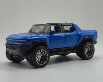 1/64 Hummer EV Custom (Blue)