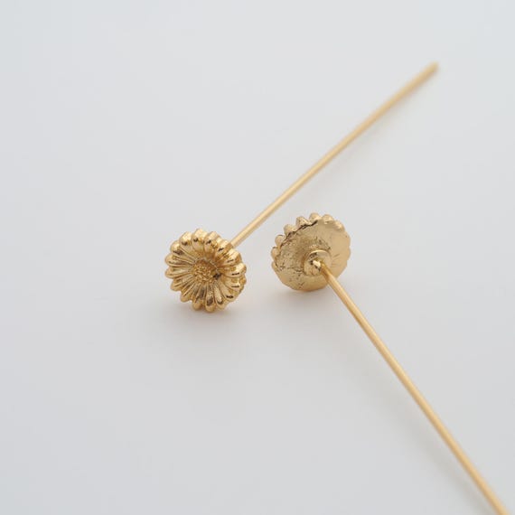 Épingle à Chapeau/broche Fleur En Or 18 Carats - Verroterie Et émail - Occasion