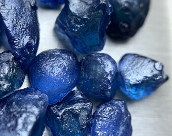 32 CTS Natural Deep Royal Blue-Green Sapphire Rough Lot – Facet Grade Raw Gemstones for Cutting & Jewelry Making