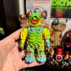Articulated Glow In The Dark Art Toy