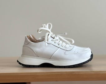 Handmade Leather White Sneakers: Retro Sport Casual Shoes