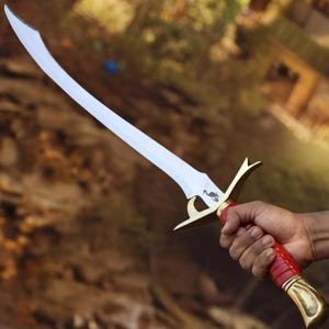 Handmade Wheel of Time Heron Mark Sword: High-Carbon Steel Blade & Leather Scabbard