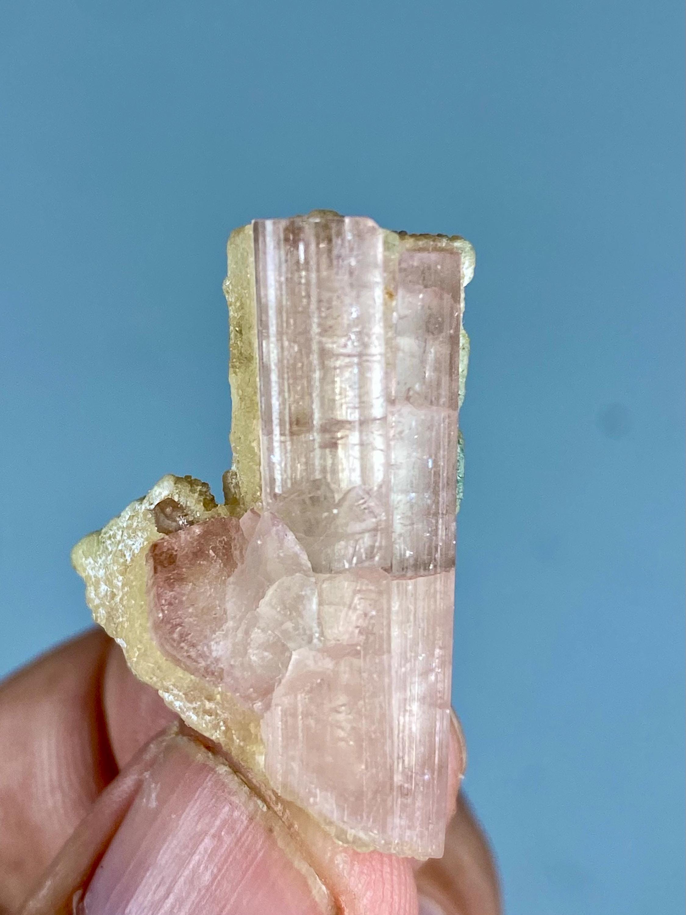 天然ピンクトルマリン結晶原石鉱物標本 51.75カラット - Etsy 日本