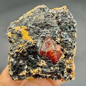 Raw Red Zircon Specimen: 150 Carat Crystal Gemstone for Jewelry