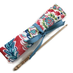 Crochet Hooks Set for Knitters
