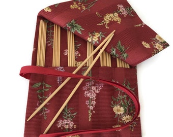 Six Pocket Roll Up Case for 7-inch Double Point Needles Sized for 0 through 5 in Red Floral