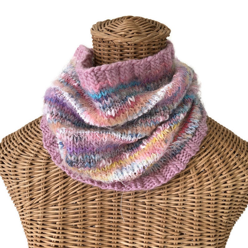 Knit Pink Cowl Wool Scarf Textured Neck Warmer Wool Mohair image 5