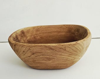 Vintage Hand Turned Wooden Bowl – Artisan Decor Centerpiece