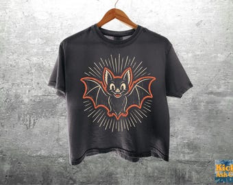 Vintage Bat Shirt, Spooky Season, Comfort Colors Crop Top Boxy Tee 3023CL T-shirt, Womens, Unisex