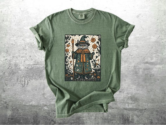 Wizard Cat Shirt, Cottagecore Cat Shirt, Witchy Shirt, Cat Lover, Oversize, Womens, Unisex Comfort Colors T-shirt