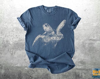 Vintage Sea Turtle Shirt, Oversize, Womens, Mens, Unisex Comfort Colors T-shirt