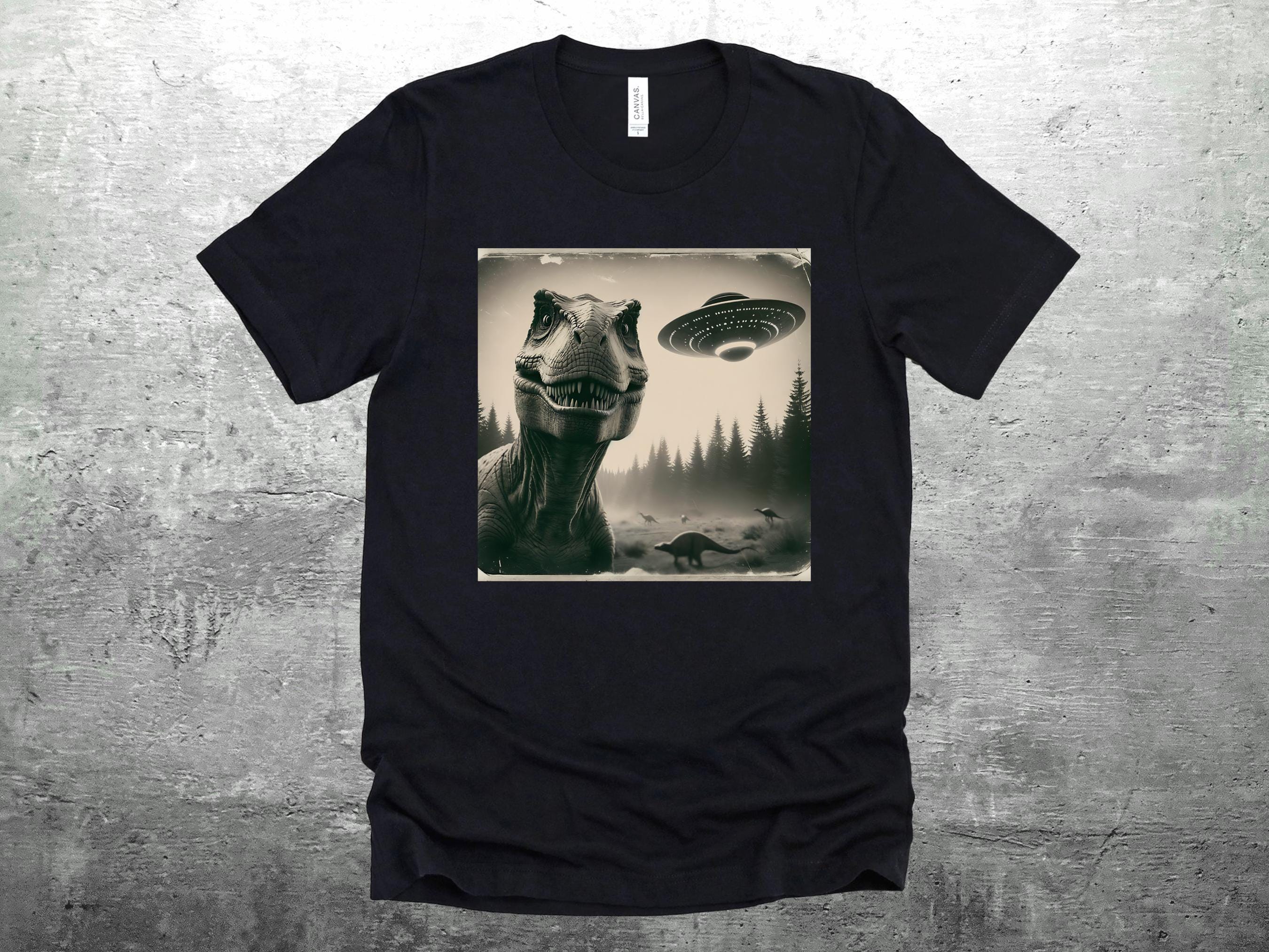 Funny Dinosaurs Shirt, Dinosaurs Selfie Picture, Flying Saucer, Weird Animal Shirt, Funny T-Rex Shirt, Mens, Womens, Unisex