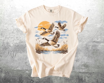 Camiseta vintage con estampado de pájaros, gansos canadienses, ideal para observadores de aves, talla grande, para mujer, hombre o unisex. Colores cómodos.