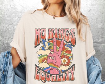 No Kings Shirts, Retro Vintage Protest, Resist, Oversized, Womens, Unisex Comfort Colors T-shirt