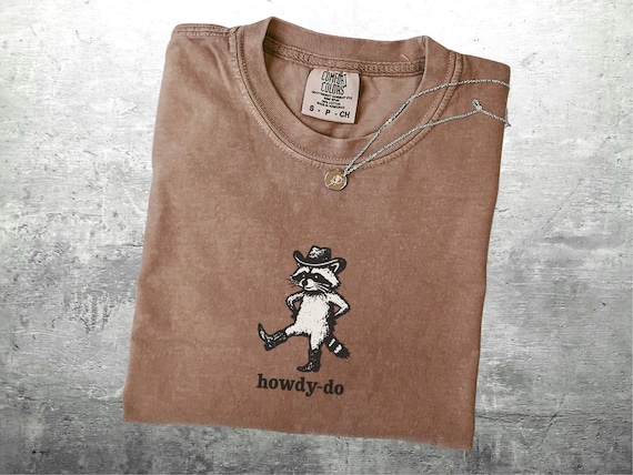 Western Raccoon Shirt, Funny Raccoon Meme Tee, Oversize, Womens, Mens, Comfort Colors T-shirt