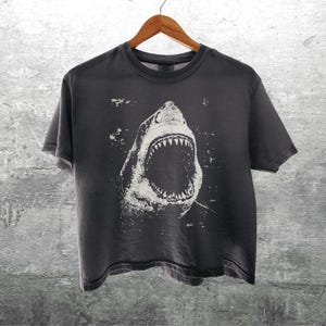 Vintage Shark Comfort Colors Crop Top Boxy Tee 3023CL T-shirt, Womens, Unisex