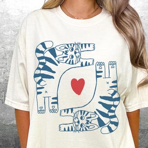 Cat Lover Shirt, Funny Cat Shirt, Vintage Cat Shirt, Cat Graphic Tee, Retro, Cat, Oversize, Womens, Mens, Unisex Comfort Colors T-shirt