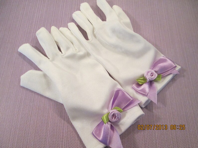 White Easter gloves for girls Gloves for smaller girls Easter gloves white gloves tea party gloves image 3