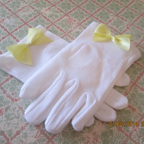 Girls Cotton Gloves - White Gloves - Easter Gloves - Church Gloves - Flower Girl Gloves