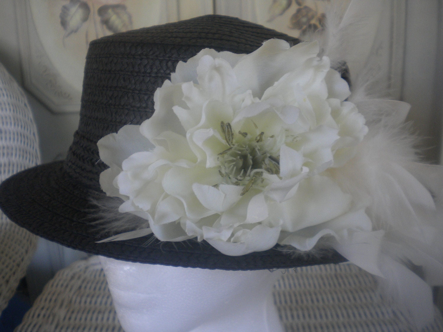 Black Straw Derby Hat: Ivory Peony & Feather Accent - Etsy display picture 3