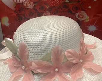 Girls White Floral Hat