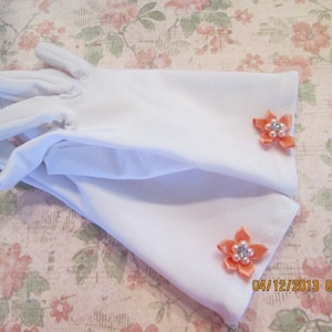 Children&#39;s white gloves with tangerine flowers - Tea party gloves - Little girl&#39;s white gloves - FREE SHIPPING!