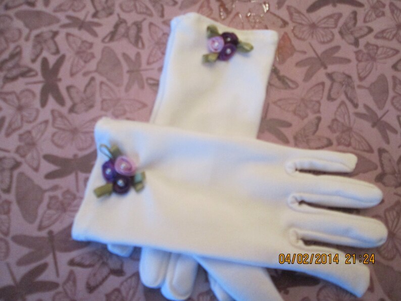 Girls Easter Gloves Girls White Gloves Tea Party gloves Girls dressy gloves FREE SHIPPING image 2