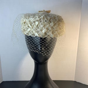 vintage 1950s-1960s Pillbox Ivory Hat Straw w/ netting & original hat pin retro