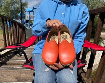 Handmade Women Barefoot Shoes, Minimalist Earting Shoes Barefoot, Grounding Shoes Women, Comfortable Women Shoes, All Leather Shoes, Orange