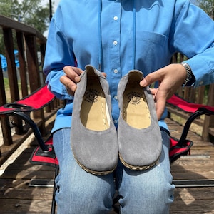 Ergonomic Leather Barefoot Shoes: Babette Style Walking Shoes