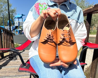 Handmade Leather Barefoot Shoes: Tan Minimalist Grounding Shoes