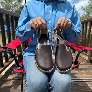 Handmade Leather Earthing Sandals: Barefoot Walking Shoes
