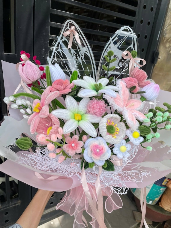 Pastel Flowers Bouquet | Butterfly bouquet | Handmade Pipe Cleaner Flower Basket | Mom Gift, Wedding Bouquet, Gift For Her, Anniversary Gift