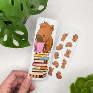 capybara bookmark double sided | cute kawaii aesthetic cottagecore bookish | book lovers reading accessoires bookclub gift for her