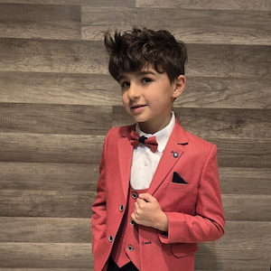 Raspberry Boy&#39;s Suit: 5-Piece Sport Style Set for Weddings