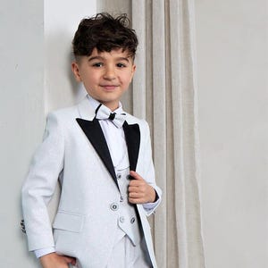 Boy's 5-Pieces Slim Fit  White Modern Sequin Tuxedo Set ,Jacket, Vest, Pants, Dress Shirt & Bow Tie - Formal Look for Wedding or Events .