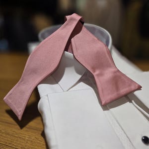 Men's ( Dusty Rose ) self tie Bowtie
