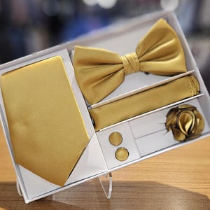 Men&#39;s Gold Necktie Bow Tie Set: Formal Accessories Gift Box