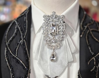 Corbata con broche de cristal de lujo para ropa formal